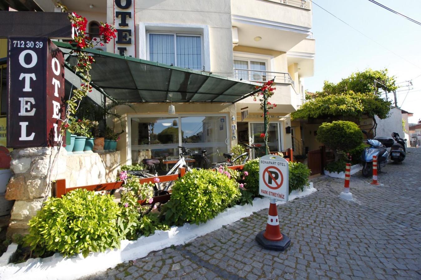 邦帕特酒店 Çeşme 外观 照片