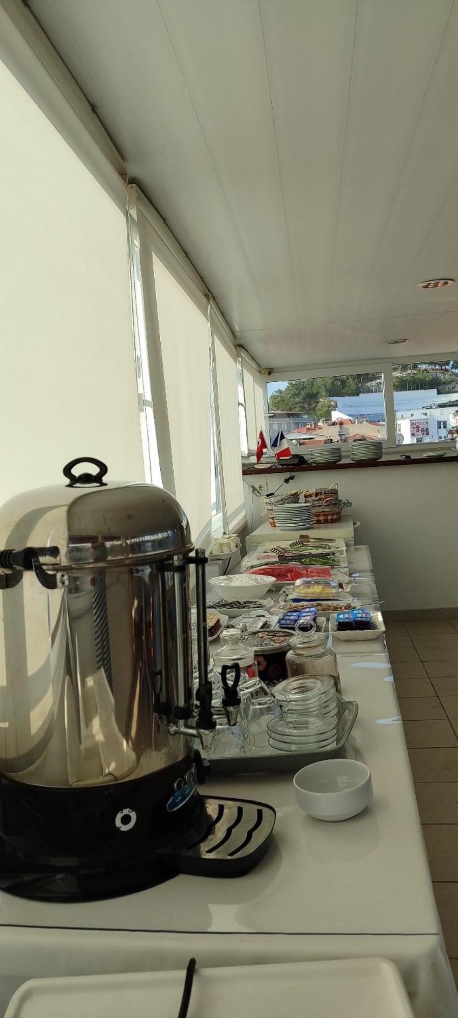 邦帕特酒店 Çeşme 外观 照片