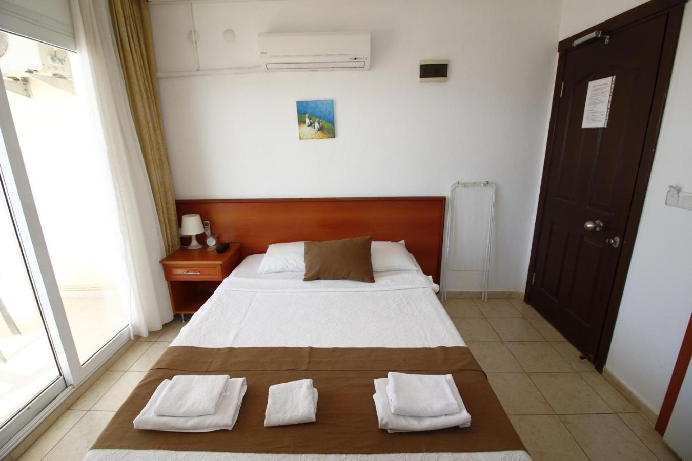 邦帕特酒店 Çeşme 外观 照片