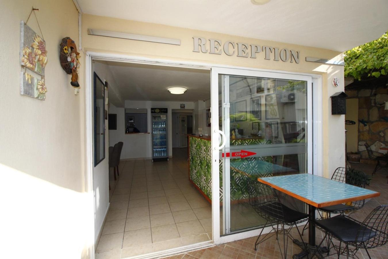 邦帕特酒店 Çeşme 外观 照片
