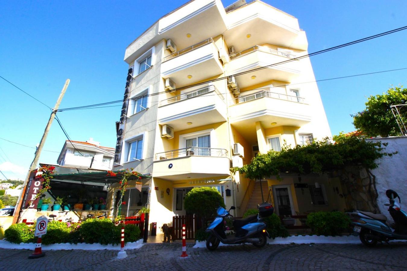 邦帕特酒店 Çeşme 外观 照片