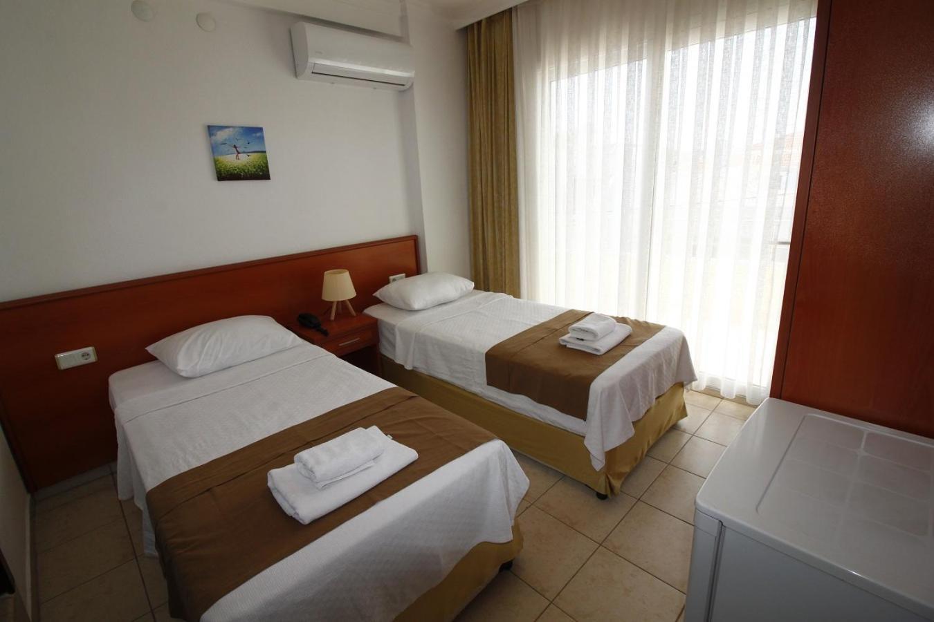 邦帕特酒店 Çeşme 外观 照片