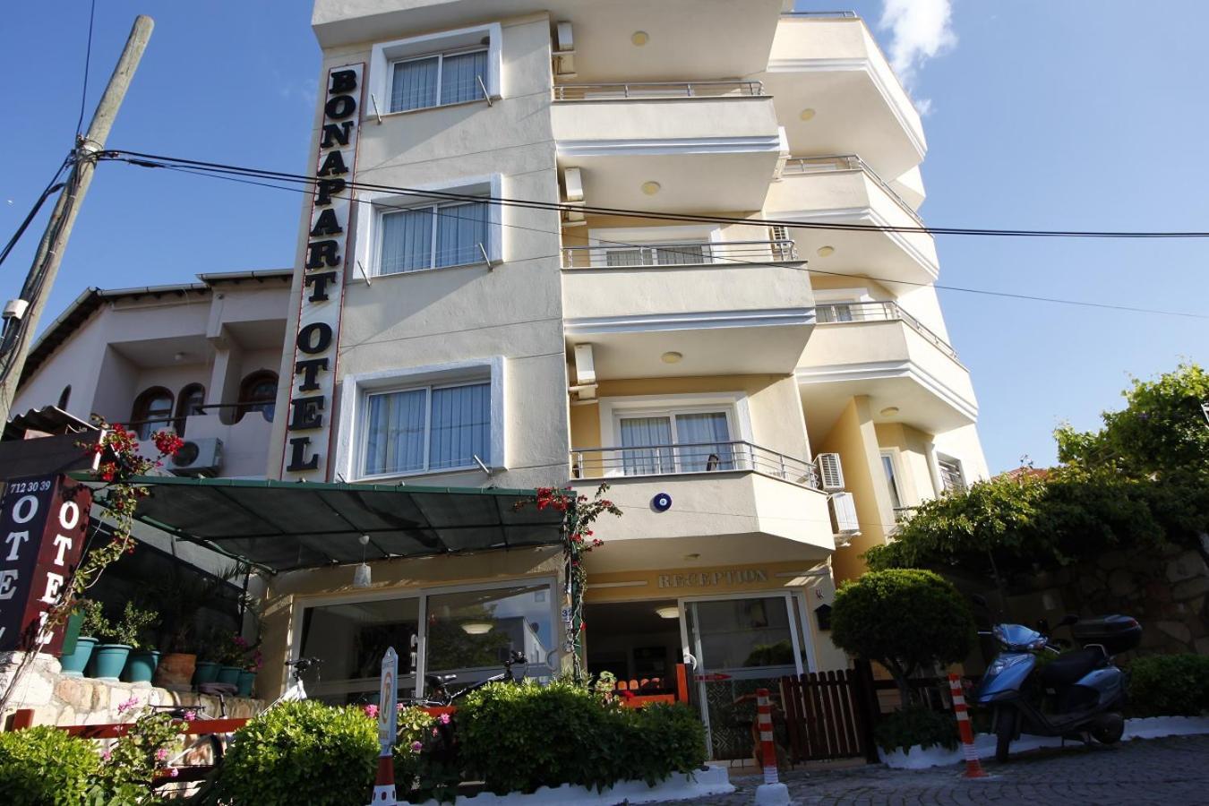邦帕特酒店 Çeşme 外观 照片