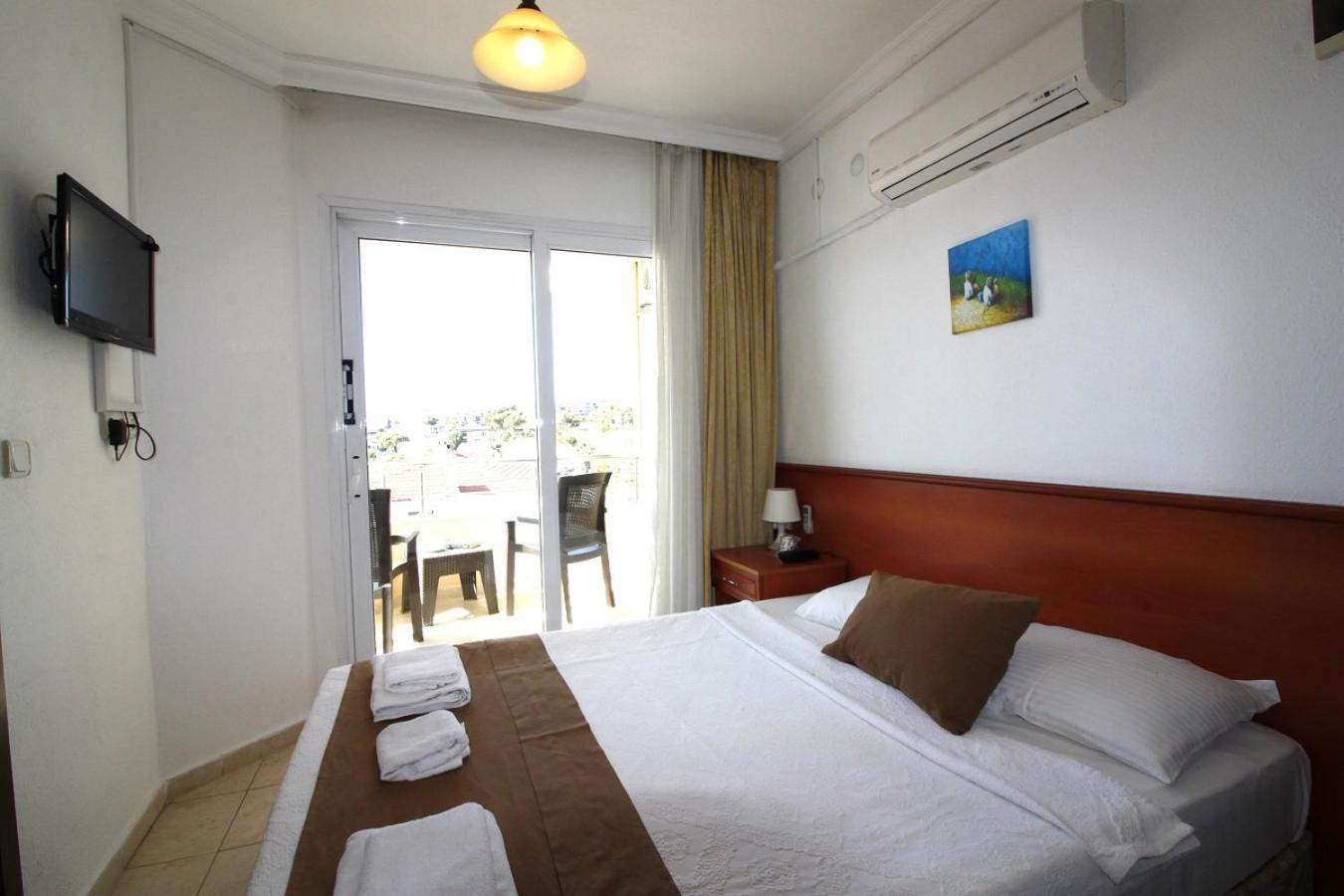 邦帕特酒店 Çeşme 外观 照片