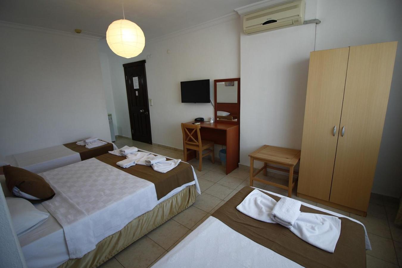 邦帕特酒店 Çeşme 外观 照片