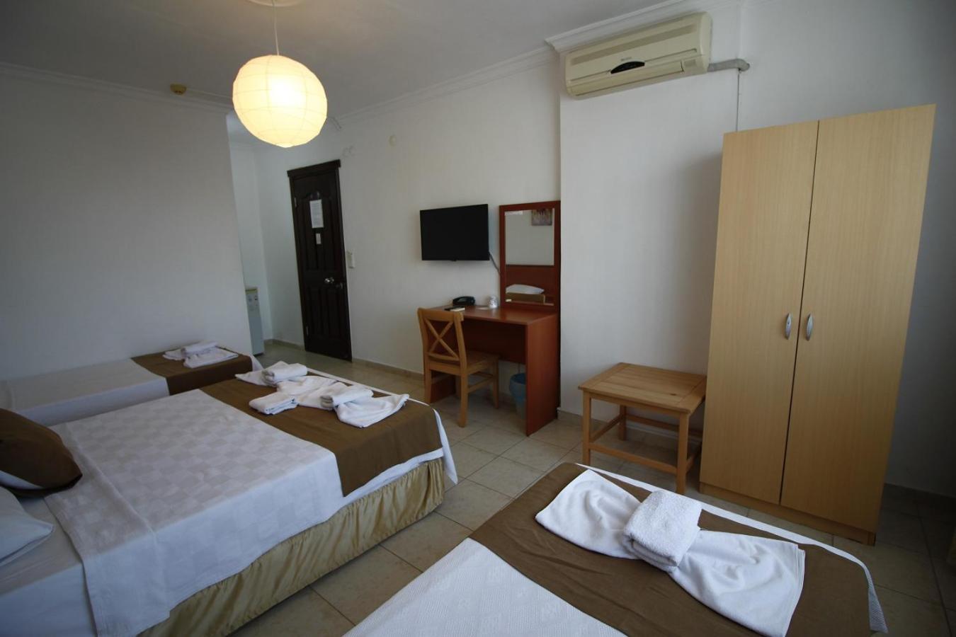 邦帕特酒店 Çeşme 外观 照片